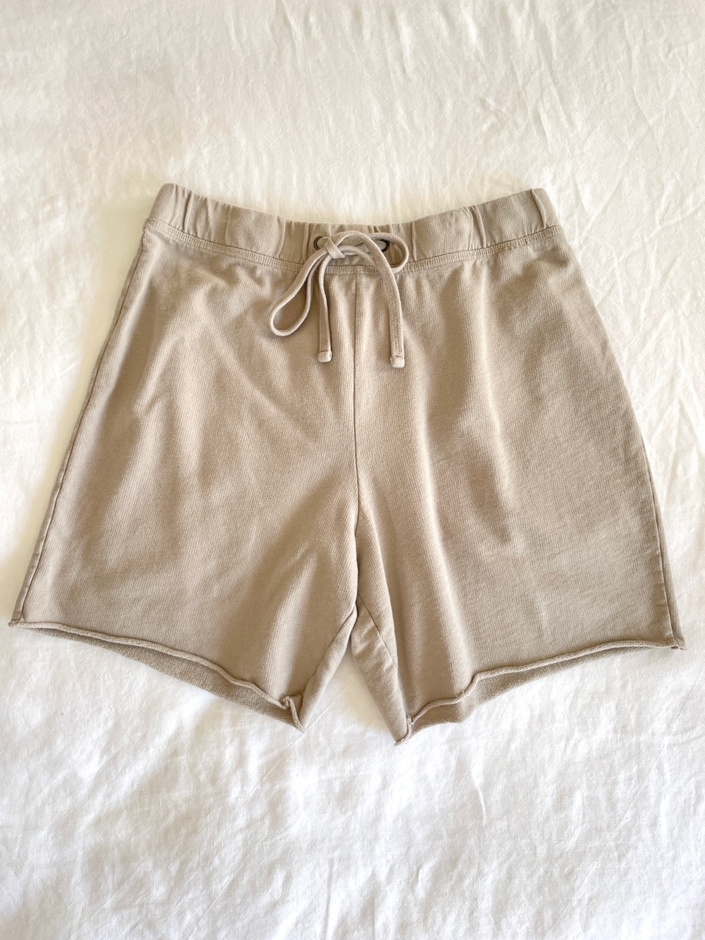 James Perse Vintage French Terry Drawstring Shorts 6” inseam Size 2